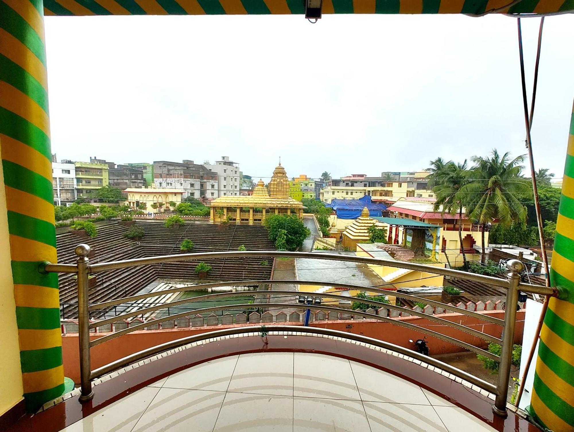 Hotel Ashray -near-golden-sea-beach-and Temple-with-lift-wifi-restaurant-parking Facilities-newly Decorated Room-with-prime-location - Seller In Puri